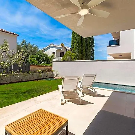 House Blossom Novigrad Istria