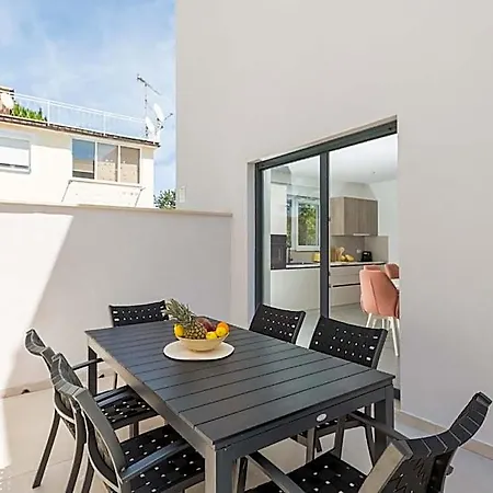 Hotel House Blossom Novigrad Istria