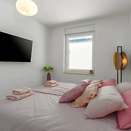 House Blossom Hotel Novigrad (Istria)